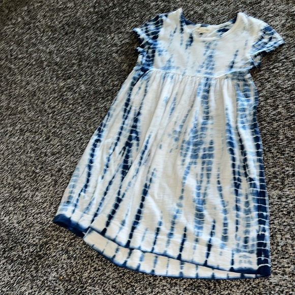 Girls 7/8 bundle tie dye dress•denim vest•grey top - Picture 6 of 7